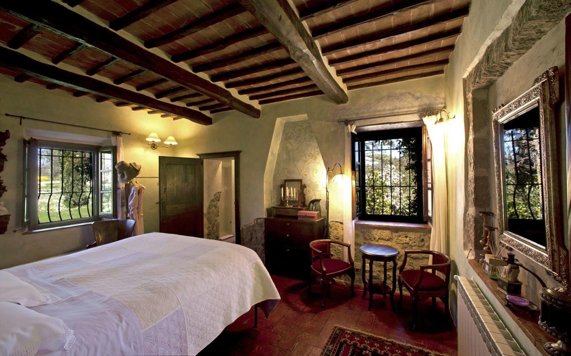 Locanda Ilune Pitigliano Exterior photo