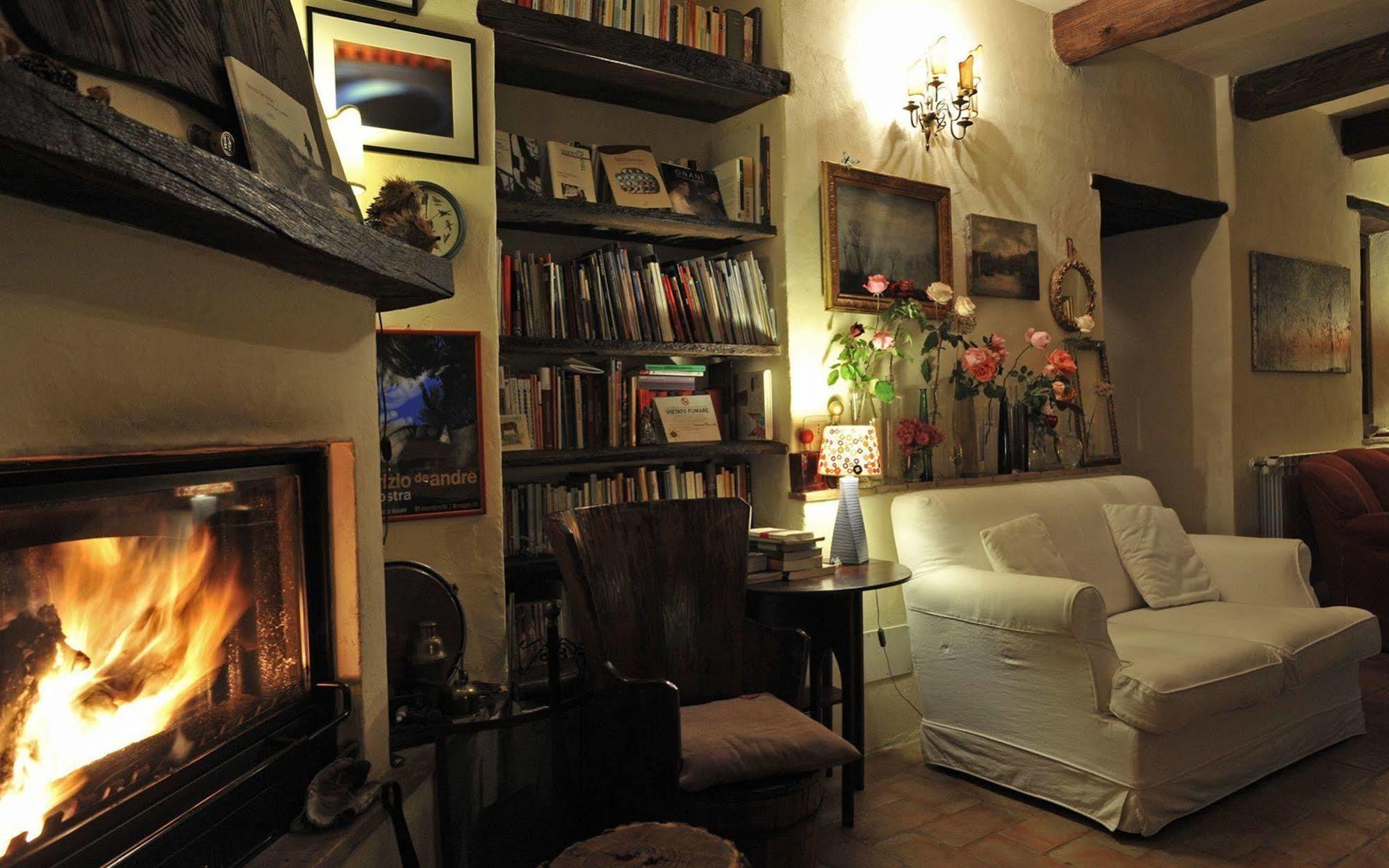 Locanda Ilune Pitigliano Exterior photo